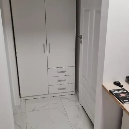 Rmf Naworol 10 Apartment